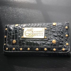 Apple Bottoms Black Wallet